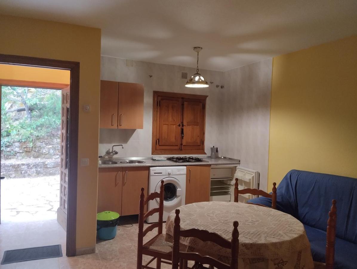 Apartamentos Condado De Miranda Miranda del Castañar Eksteriør billede