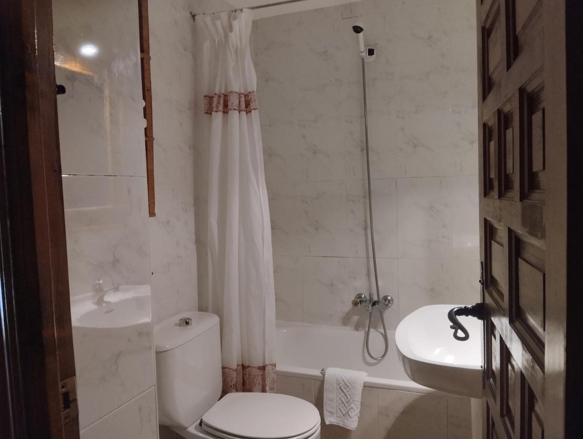 Apartamentos Condado De Miranda Miranda del Castañar Eksteriør billede